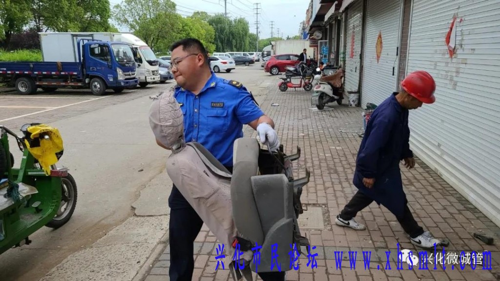 01.jpg
